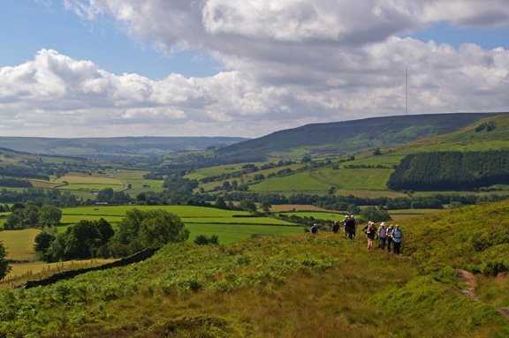 Climbing out of Chop Gate onto Cold Moor, HWC North York Moors/Photo by Arnold Underwood/13th July 2008