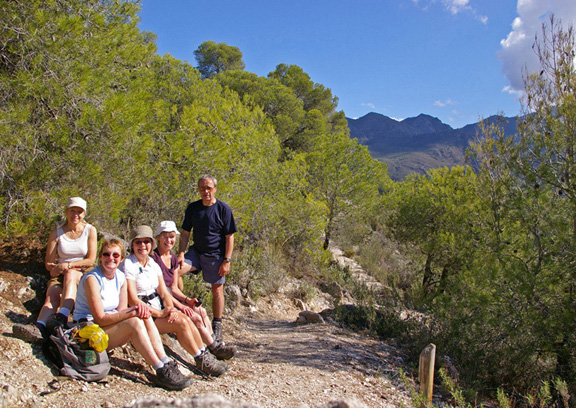 Dales Trails in Andalucua! In glorious weather the team takes a break after the steep climb out of the gorge near Frigliana/Photo  Arnold Underwood/Oct 25thth 2007