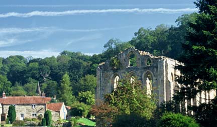 Rievaulx Abbey and village/from a photo by Arnold Underwood/Aug 2003