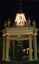 The Market Cross in Beverley, at Christmas/from a photo by Arnold Underwood/Dec 2002